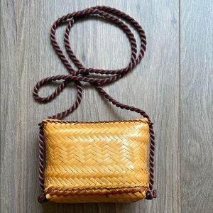 WOVEN WICKER RATTAN MINI SHOULDER POUCH WALLET VINTAGE